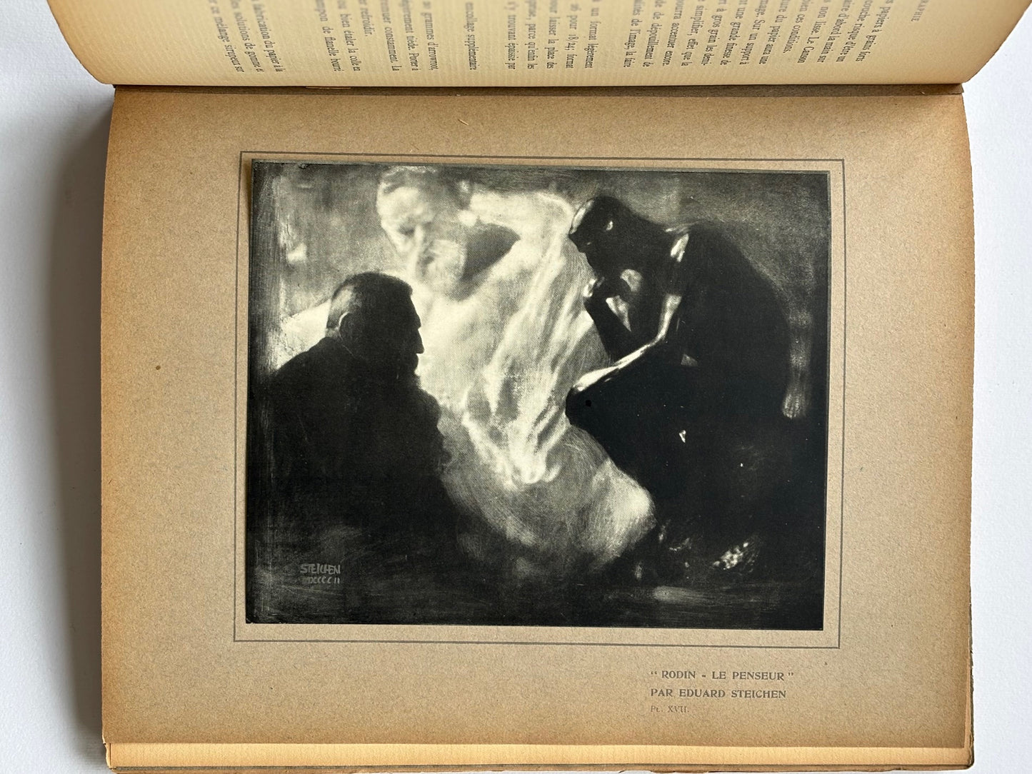 Les Procédés d’Art en Photographie. Ouvrage illustré de quarante et une planches hors texte en taille-douce et simili gravure et d’une planche en couleurs.