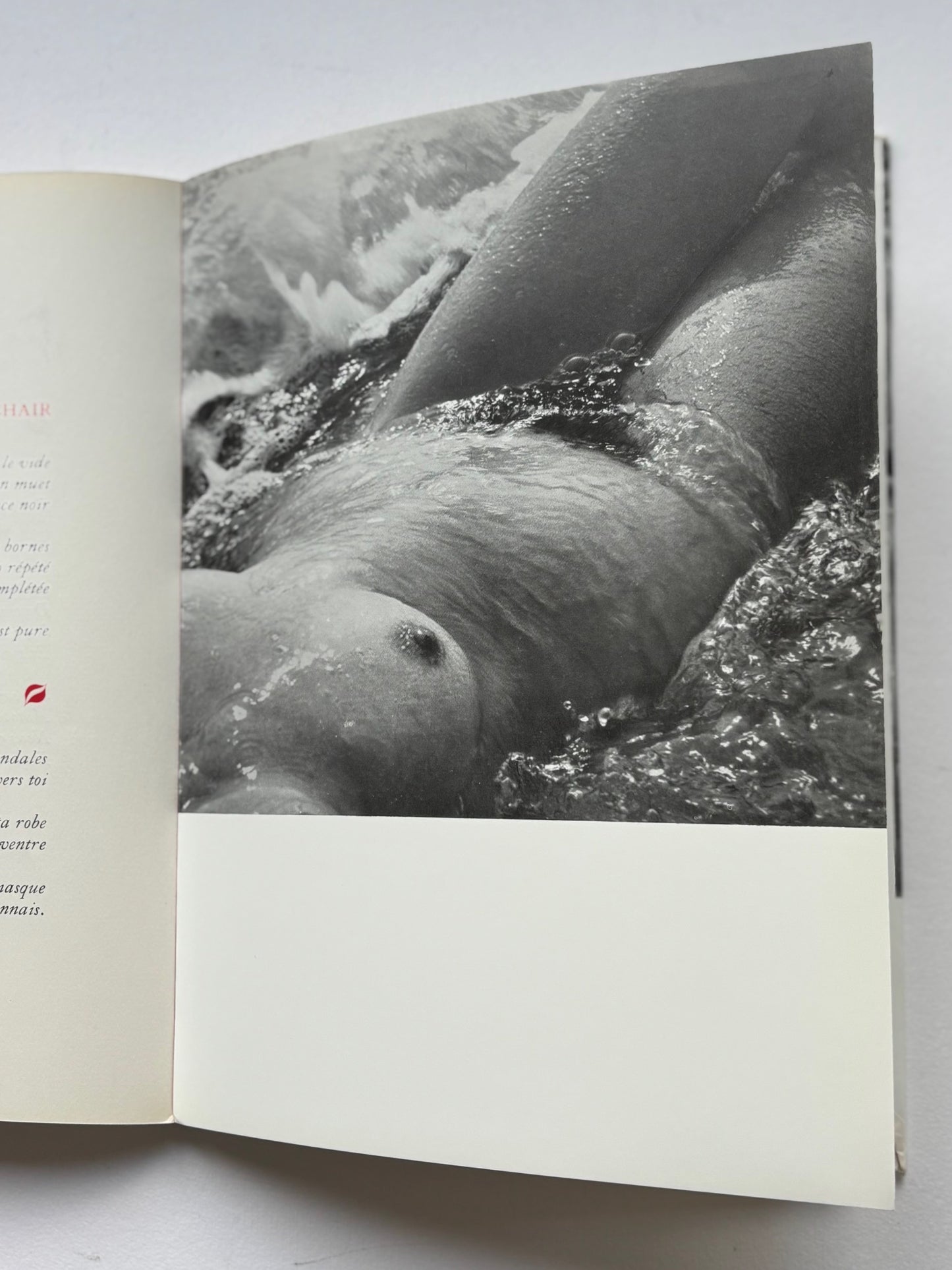 CORPS MEMORABLE by Paul ELUARD.
