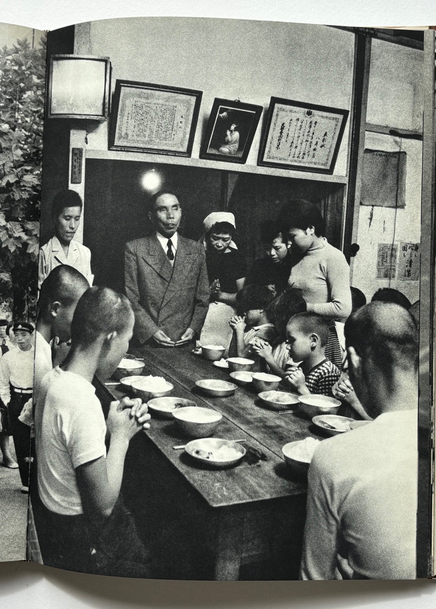 Hiroshima. (SIGNED)