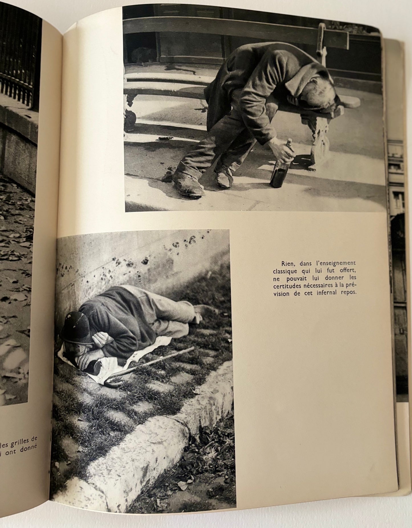 Paris vu par André Kertesz. Texte de Pierre Mac-Orlan.