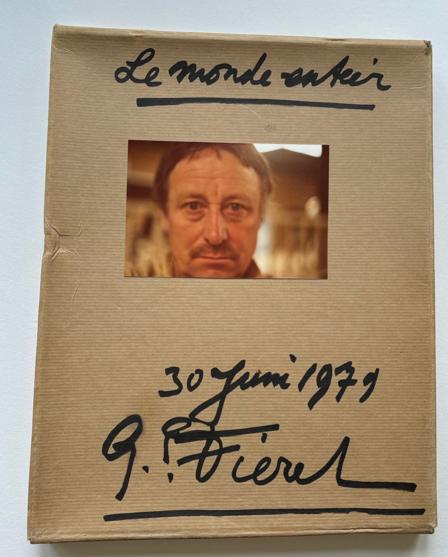 Le monde entier