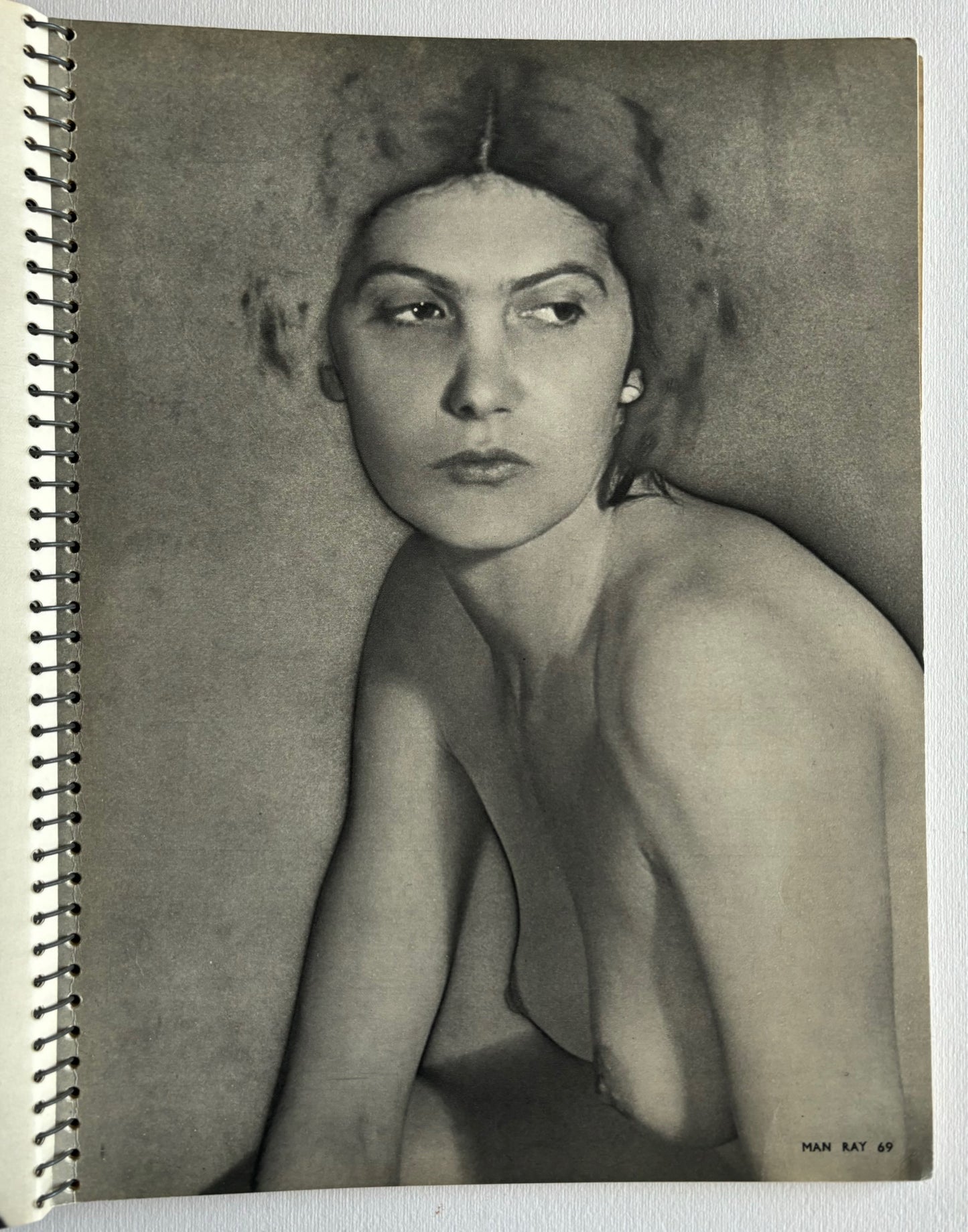 (coll.) Formes Nues.