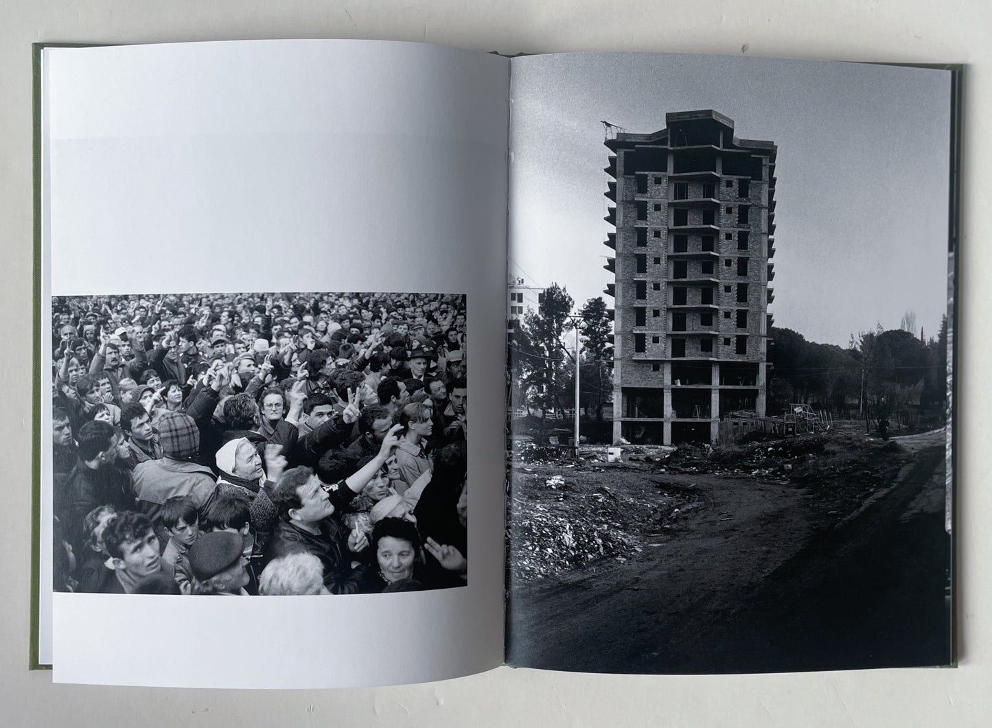 DL 07. Stereotypes of war (Special edition with print)