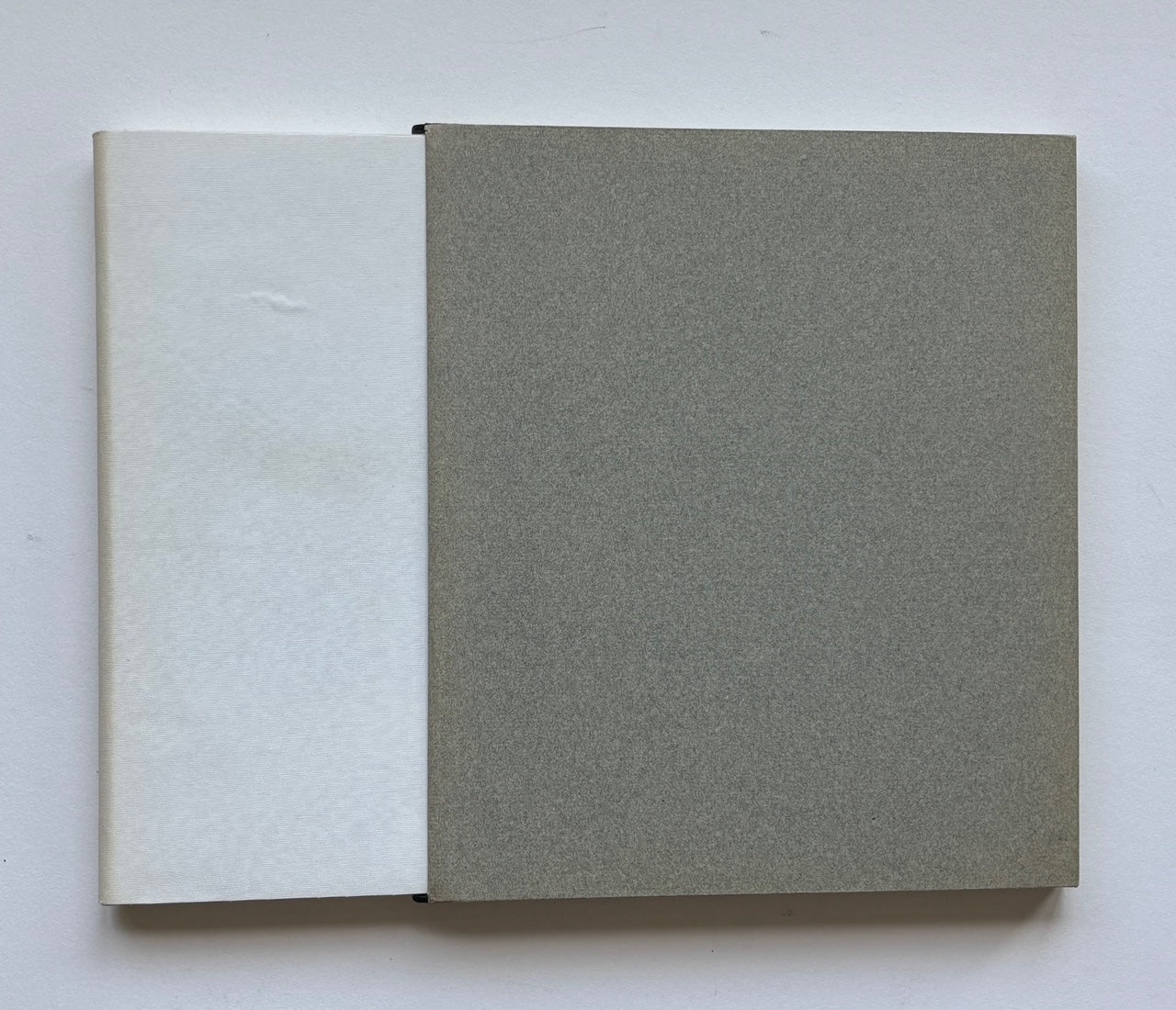 Expansions on an uneven soil. Photographs by Patrick Kuppens. (SIGNED, NUMBERED +ORIGINAL PRINT)