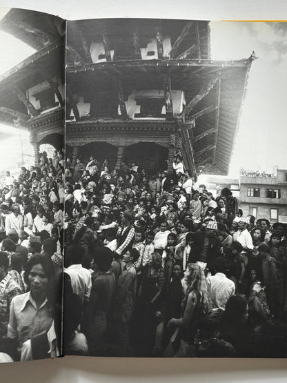 Going East. Two Decades of Asian photography. 20 ans de Photographie en Asie. Introduction: Tim Winton.