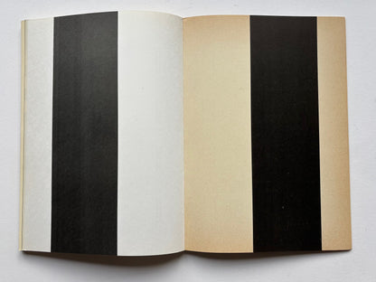 Interfunktionen no. 11. Revue des Travaux Théoriques et Practiques / Paper for New Visual and Verbal Works : Zeitschrift für neue Arbeiten und Vorstellungen no1/1
