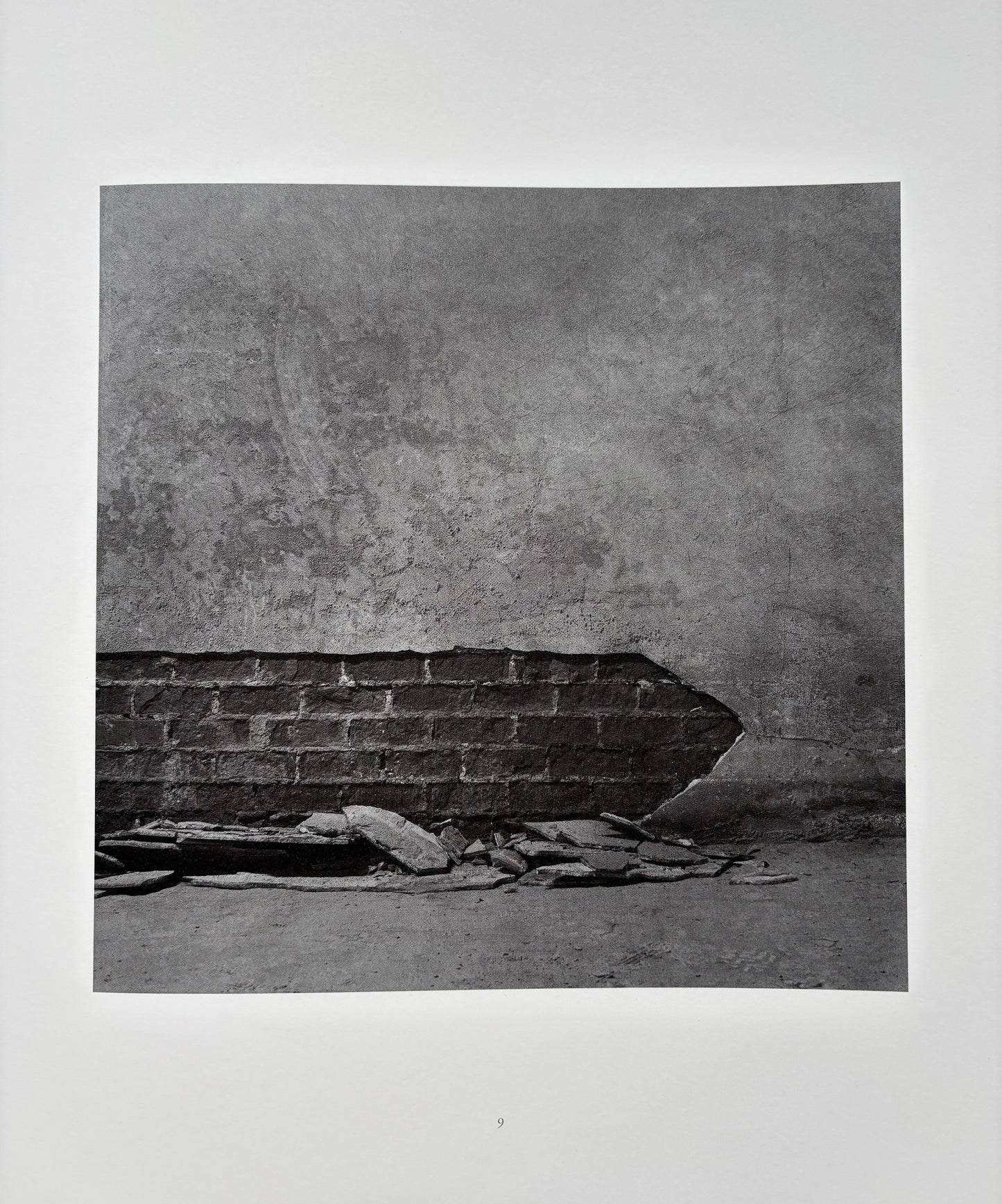 Les Pyramides du Nord. (SIGNED)