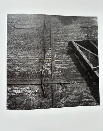 Les Pyramides du Nord. (SIGNED)
