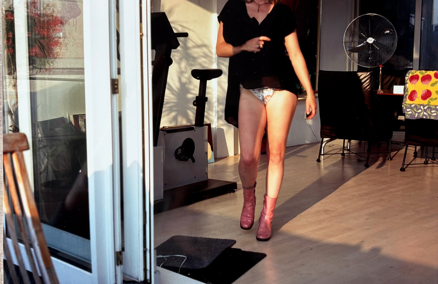 FOUND FOOTAGE. (+ SIGNED PHOTO)