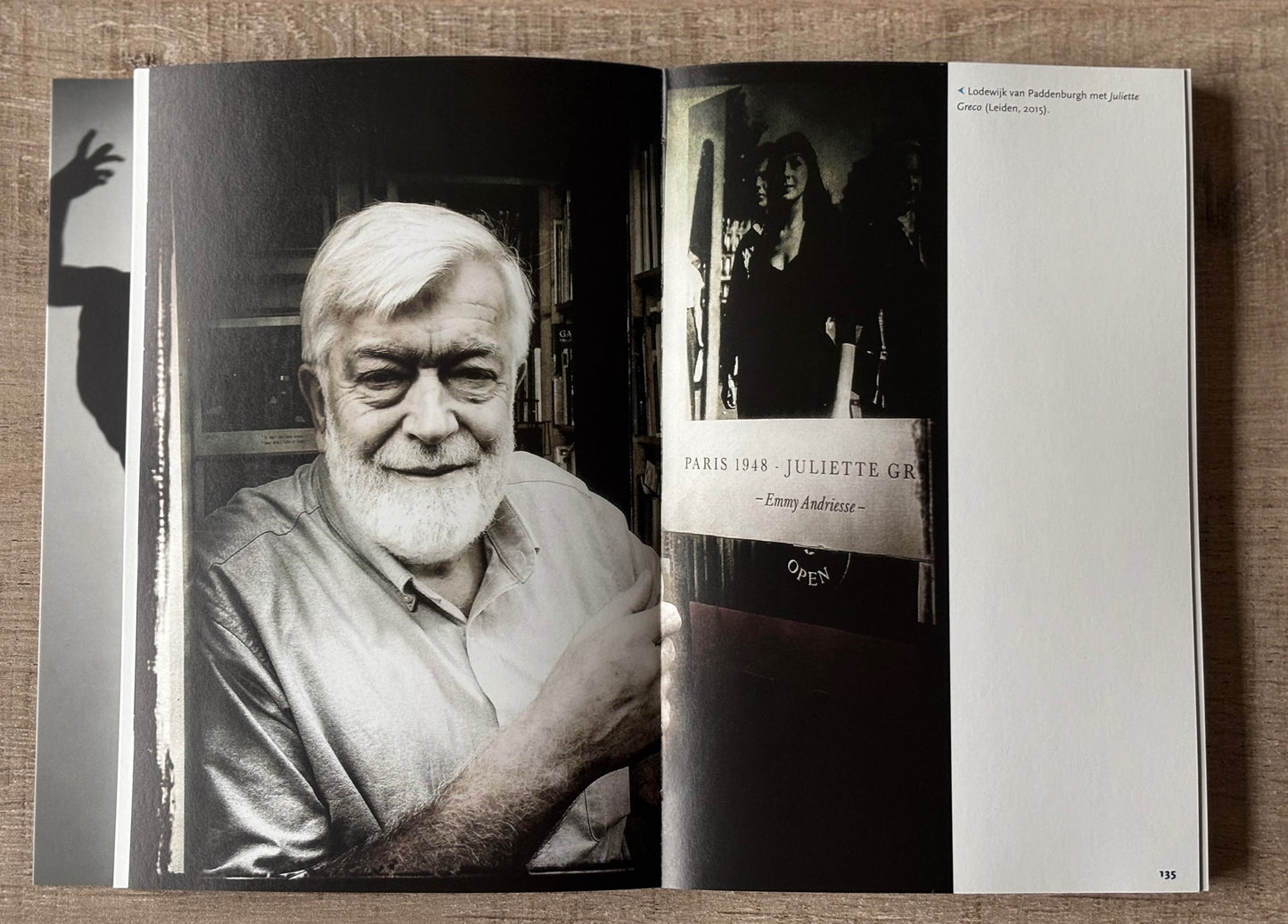 #VINCENTMENTZEL. Handpalmfotografie. (SIGNED)