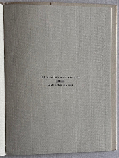 L’ENVERS DE LA PANOPLIE. RUB PARÁDNÍHO OBLEKU. EDOUARD JAEGER. (+ SIGNED, NUMBERED PHOTO)