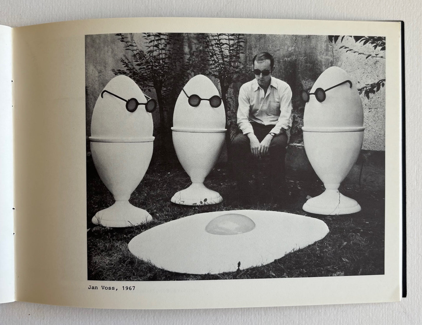 Medium Photographie heft 3. Karin Szekessy. Akte Künstlerpoträts Zeitgenossen.