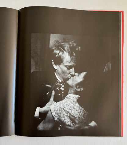 L’AMOUR. Foto’s 1950-1990. Samenstelling en vormgeving ANTHON BEEKE.