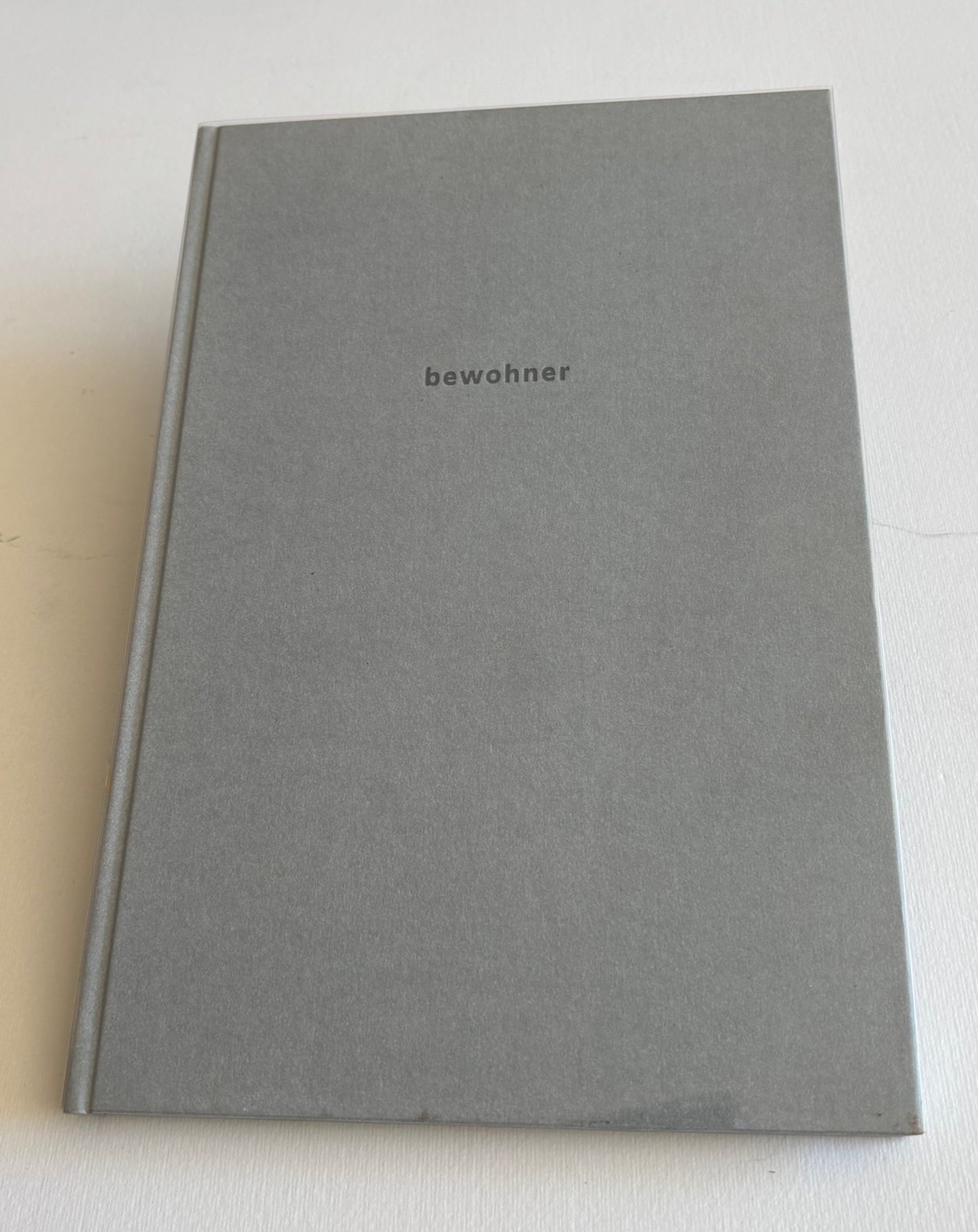 Bewohner (« Residents »). (DEDICATED)