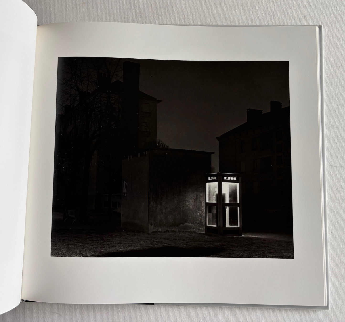 Nocture + Essai pour une archéologie imaginaire. 1980-1987. Special edition of the 2 volumes. (+ 2 PHOTOGRAPHS, SIGNED, NUMBERED)
