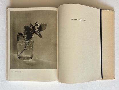 Josef Sudek Fotografie. S. Uvodui Studit Lubomira Linharta. (SIGNED, DATED)